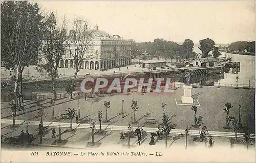 Ansichtskarte AK Bayonne La Place du Reduit et le Theatre