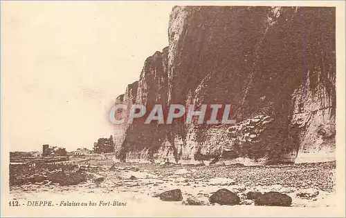 Cartes postales Dieppe Falaises au bas Fort Blanc