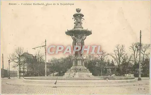 Ansichtskarte AK Reims Fontaine Bartholdi place de la Republique