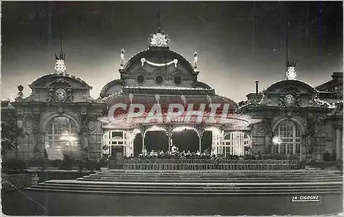 Cartes postales moderne Vichy (Allier) Reine des Villes d'Eaux Le Casino vu la nuit