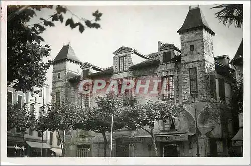 Cartes postales moderne St Jean de Luz Cote Basque La Douce France Le Chateau Louis XIV
