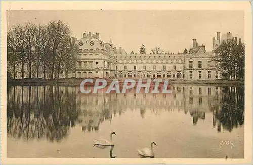 Ansichtskarte AK Palais de Fontainebleau La Douce France Facade du Palais vue de l'Etang des Carpes