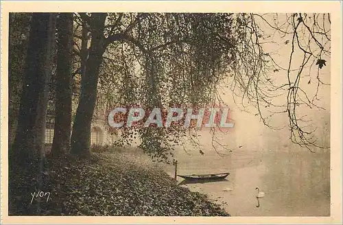 Cartes postales Palais de Fontainebleau La Douce France Matin d'Automne