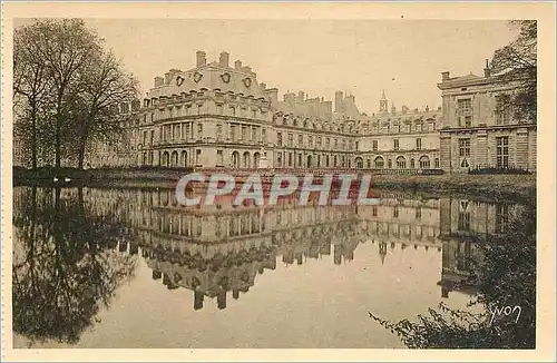 Ansichtskarte AK Palais de Fontainebleau La Douce France Vue d'Ensemble