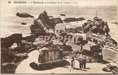 Cartes postales Biarritz L'Esplanade et le Rocher de la Vierge