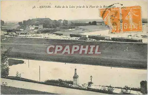 Cartes postales Nevers Vallee de la Loire prise de la Place de la Republique