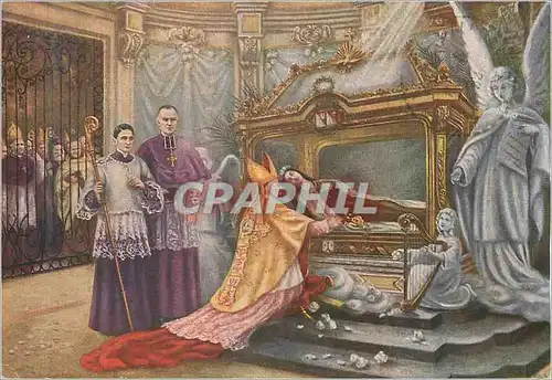 Cartes postales Carmel de Lisieux Devant la Chasse de Ste Therese de l'Enfant Jesus