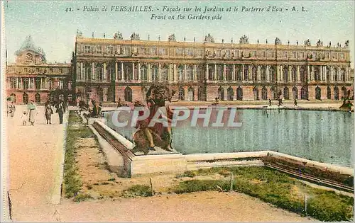 Cartes postales Palais de Versailles Facade sur les Jardins et le Parterre d'Eau