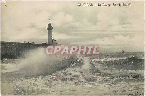 Cartes postales Le Havre La Jetee un Jour de Tempete Phare