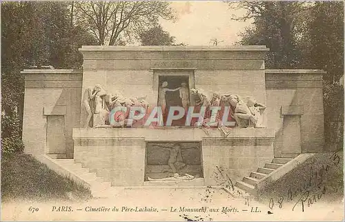 Cartes postales Paris Cimetiere du Pere Lachaise Le monument aux morts