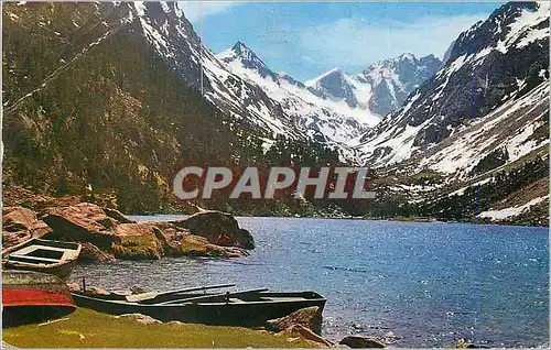 Cartes postales moderne Le Lac de Gaube Alt 1800m et le Vignemale Alt 3298m