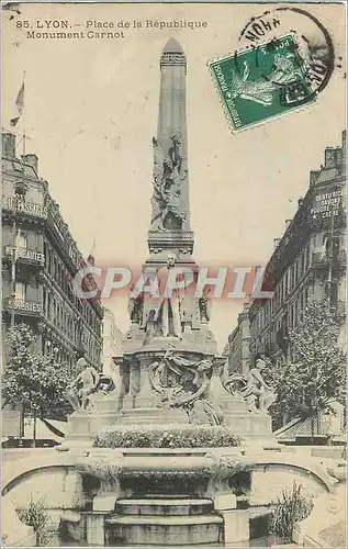 Cartes postales Lyon Place de la Republique Monument Carnot