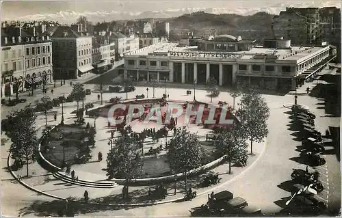 Moderne Karte (B P) Pau (B P) la Place Clemenceau Toute la France Palais des Pyrenees