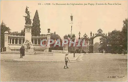 Cartes postales Lyon Le Monument des Legionnaires par Pagny L'Entree du Parc et le Lac