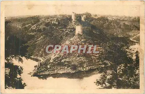 Cartes postales Crozant (Creuse) Ruines du Chateau vues du Confluent