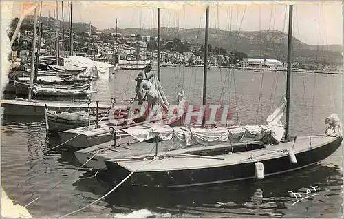 Moderne Karte Bandol La Cote d'Azur Vue d'Ensemble Bateaux