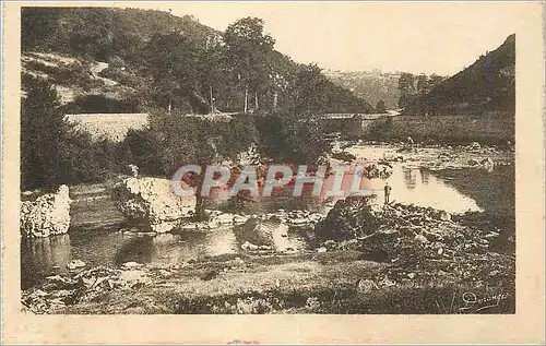 Cartes postales Gargilesse (Indre) Ruines de l'ancien Pont sur la Creuse et le Pont Noir