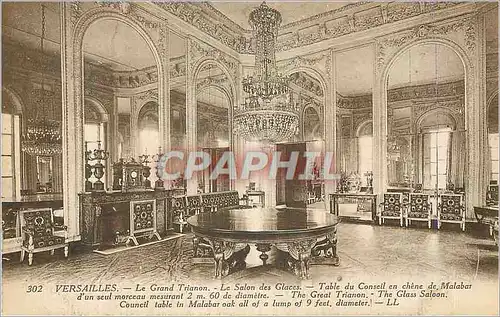 Ansichtskarte AK Versailles Le Grand Trianon Le Salon des Glaces Table du Conseil en Chene de Malabat