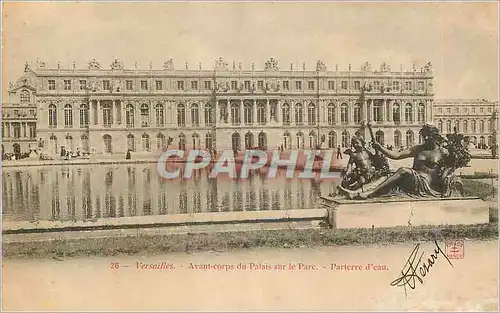 Ansichtskarte AK Versailles Avant Corps du Palais sur le Parc Parterre d'eau