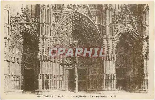 Cartes postales Tours (I et L) Cathedrale Les Portails