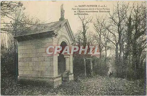 Cartes postales Saint Patrice (I et L) Petit Monument dedie a Saint Patrice