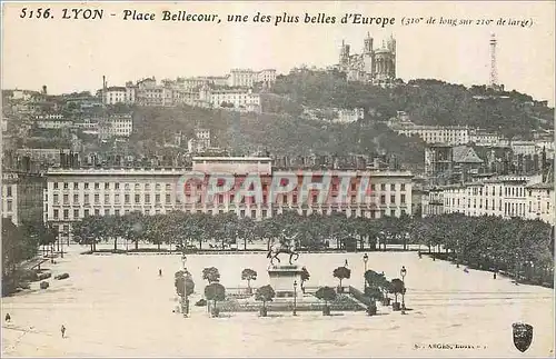 Ansichtskarte AK Lyon Place Bellecour une des plus Belles d'Europe