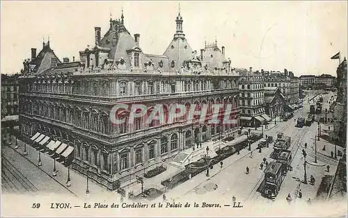 Cartes postales Lyon La Place des Cardeliers et Palais de la Bourse Tramway