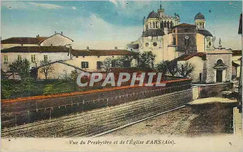 Ansichtskarte AK Vue du Presbytere et de l'Eglise d'Ars (Ain)