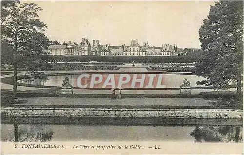 Ansichtskarte AK Fontainebleau Le Timbre et Perspective sur le Chateau