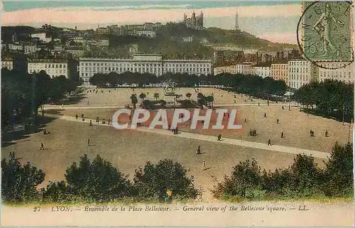 Ansichtskarte AK Lyon Ensemble de la Place Bellecour