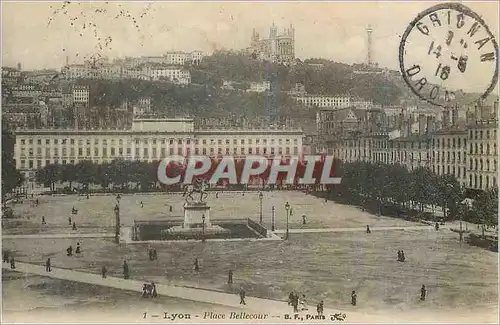 Cartes postales Lyon La Place Bellecour