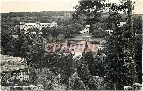 Cartes postales moderne Station Thermale de Bagnoles de l'Orne Panorama sur le Grand Hotel
