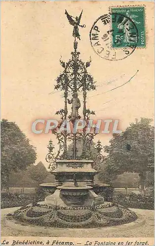 Cartes postales La Benedictine a Fecamp La Fontaine en fer Forge