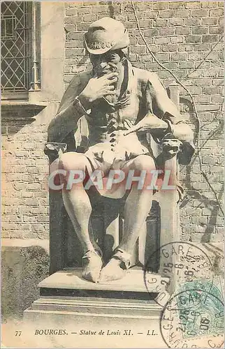 Cartes postales Bourges Statue de Louis XI