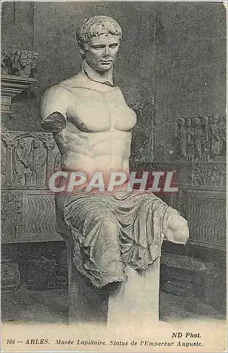 Ansichtskarte AK Arles Musee Lapidaire Statue de l'Empereur Auguste