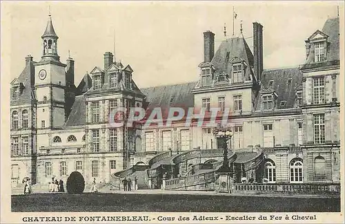 Ansichtskarte AK Chateau de Fontainebleau Cour des Adieux Escalier de Fer a Cheval