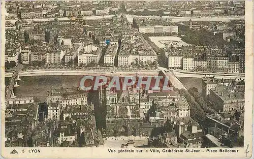 Ansichtskarte AK Lyon Vue Generale sur la Ville Cathedrale St Jean Place Bellecour