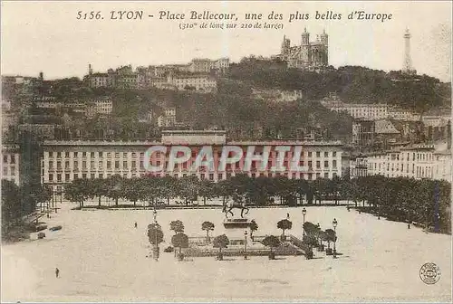 Ansichtskarte AK Lyon Place de Bellecour une des Plus belles d'Europe