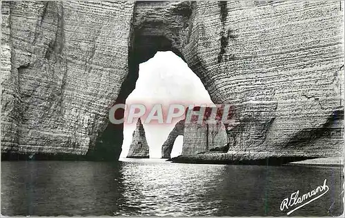 Moderne Karte Etretat La Manneporte et Falaise d'Aval