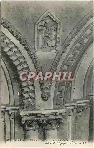 Cartes postales Bayeux La Cathedrale Arcades de la Nef datant de l'epoque romaine