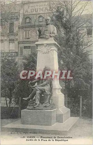 Ansichtskarte AK Caen Monument de Demolombre Jardin de la Place de la Republique