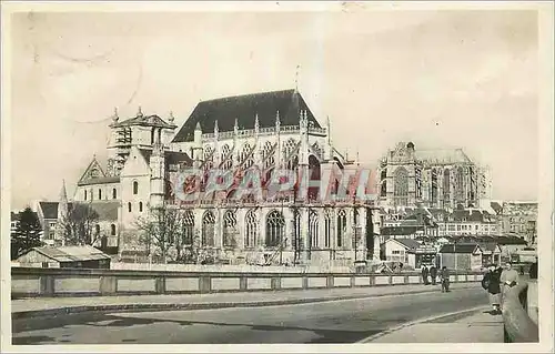 Cartes postales moderne Beauvais Eglise St Etienne et la Cathedrale vues du Pont de Paris