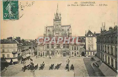 Cartes postales Compiegne La Place de l'Hotel de Ville