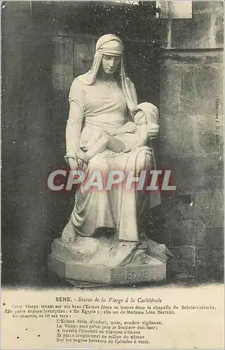 Cartes postales Sens Statue de la Vierge a la Cathedrale