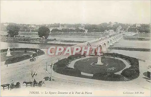 Cartes postales Tours Le Square Descartes et le Pont de Pierre