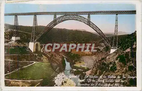 Cartes postales moderne Garabit Le Viaduc (Cantal) et la Vallee de la Troyere