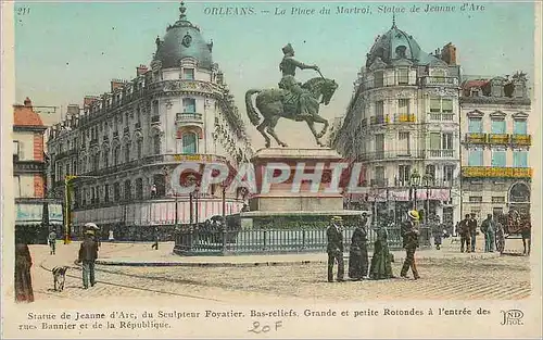Cartes postales Orleans La Place du Martroi Statue de Jeanne d'Arc