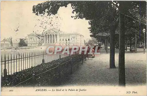 Cartes postales Angers Le Mail et le Palais de Justice