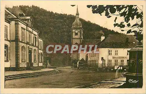 Cartes postales Celles sur Plane (Vosges) le Centre les Ecoles l'Eglise