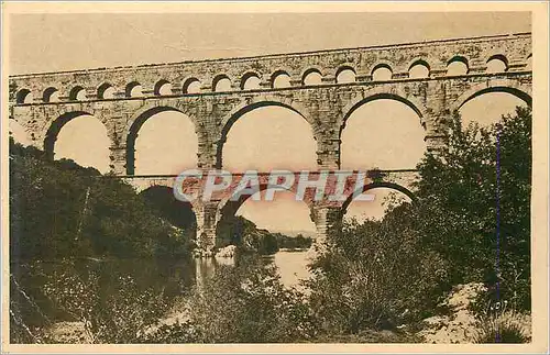 Cartes postales Nimes (Gard) Le Pont du Gard
